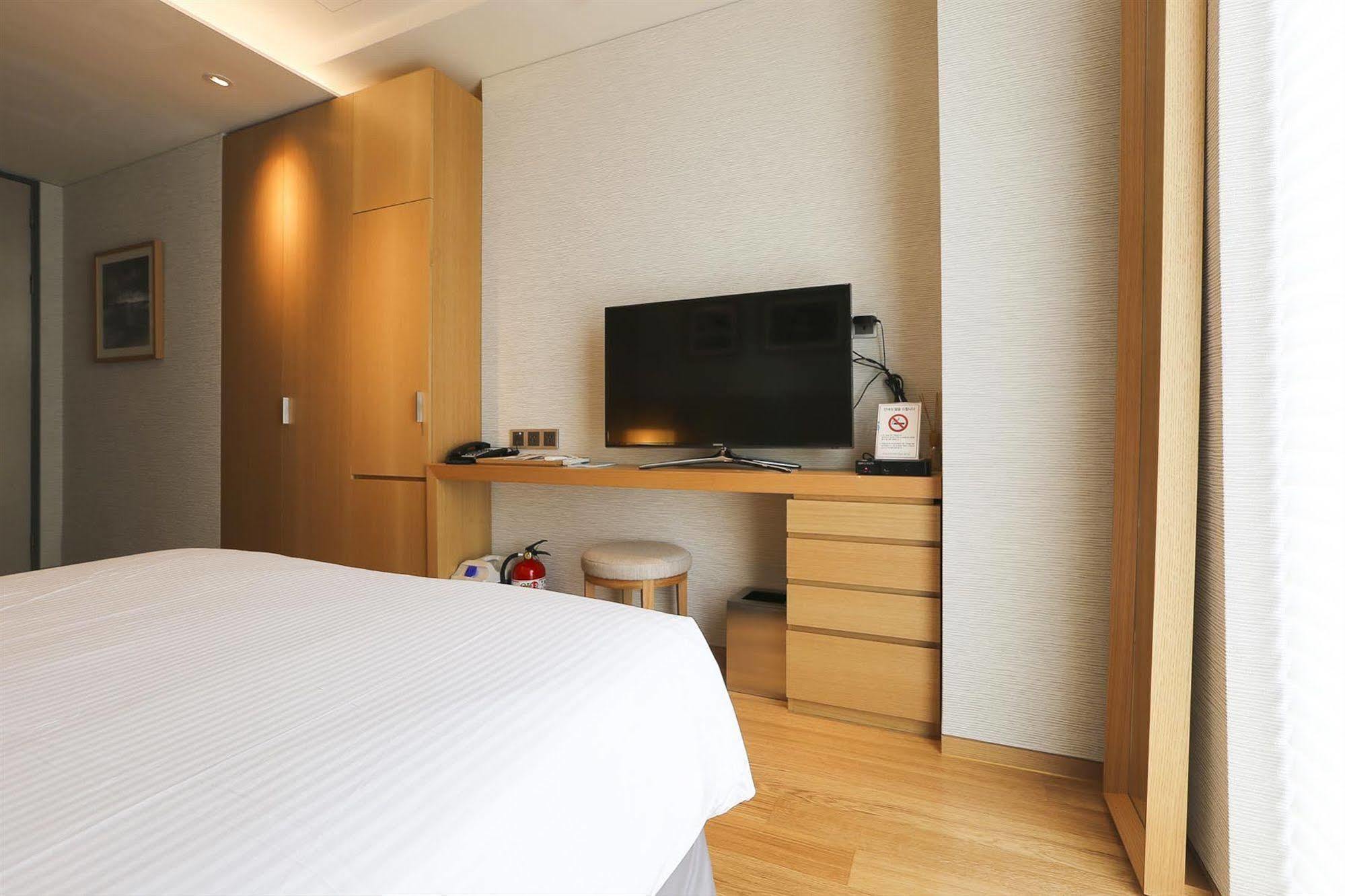 Borjomi Boutique Seoul Hotel Екстер'єр фото